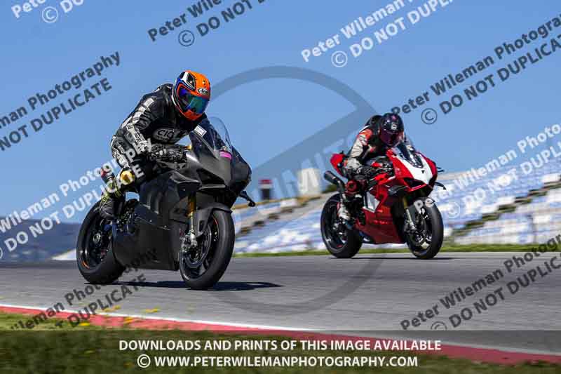 motorbikes;no limits;peter wileman photography;portimao;portugal;trackday digital images